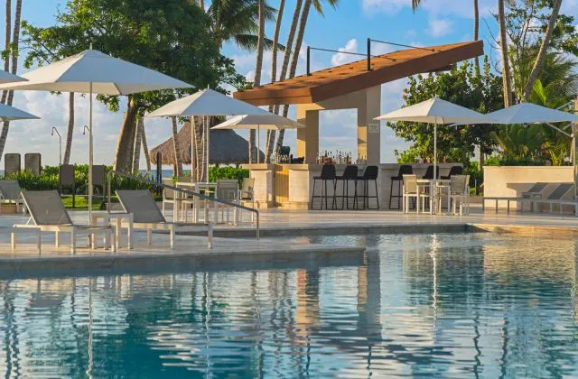 Westin Punta Cana Resort piscine bar